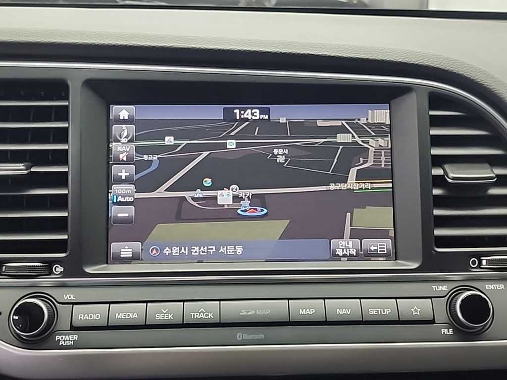 HYUNDAI Avante 2018 Blanco - Importación desde Corea - HF Imports Iquique - Foto 13