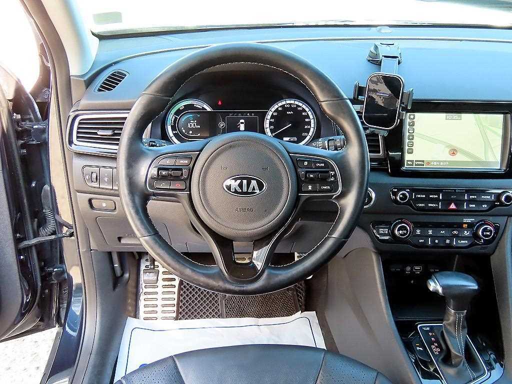 KIA Niro - Vista 8