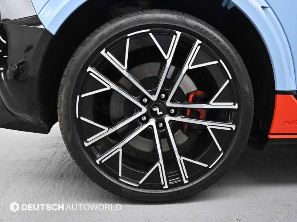 HYUNDAI Ioniq 5 - Vista 6