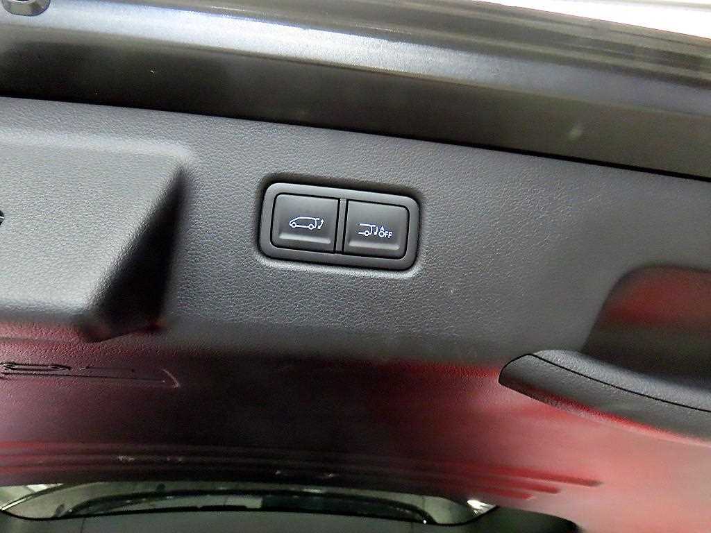 HYUNDAI Staria 2025 Negro - Importación desde Corea - HF Imports Iquique - Foto 15