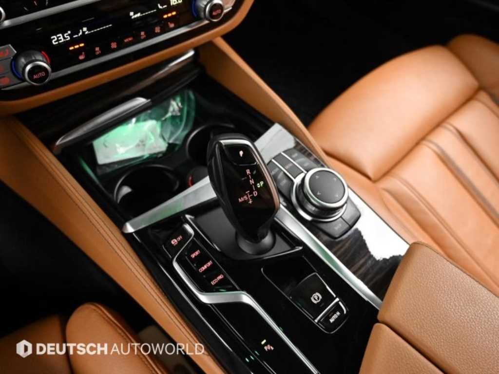 BMW 5 Series - Vista 9