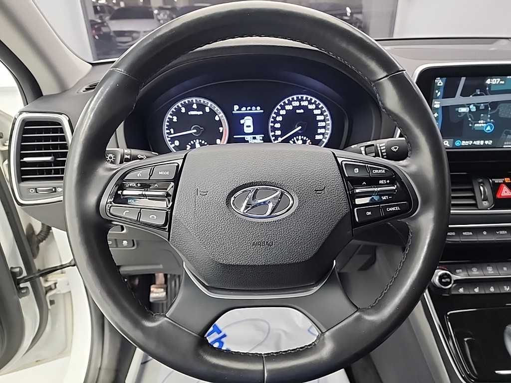 HYUNDAI Grandeur - Vista 9