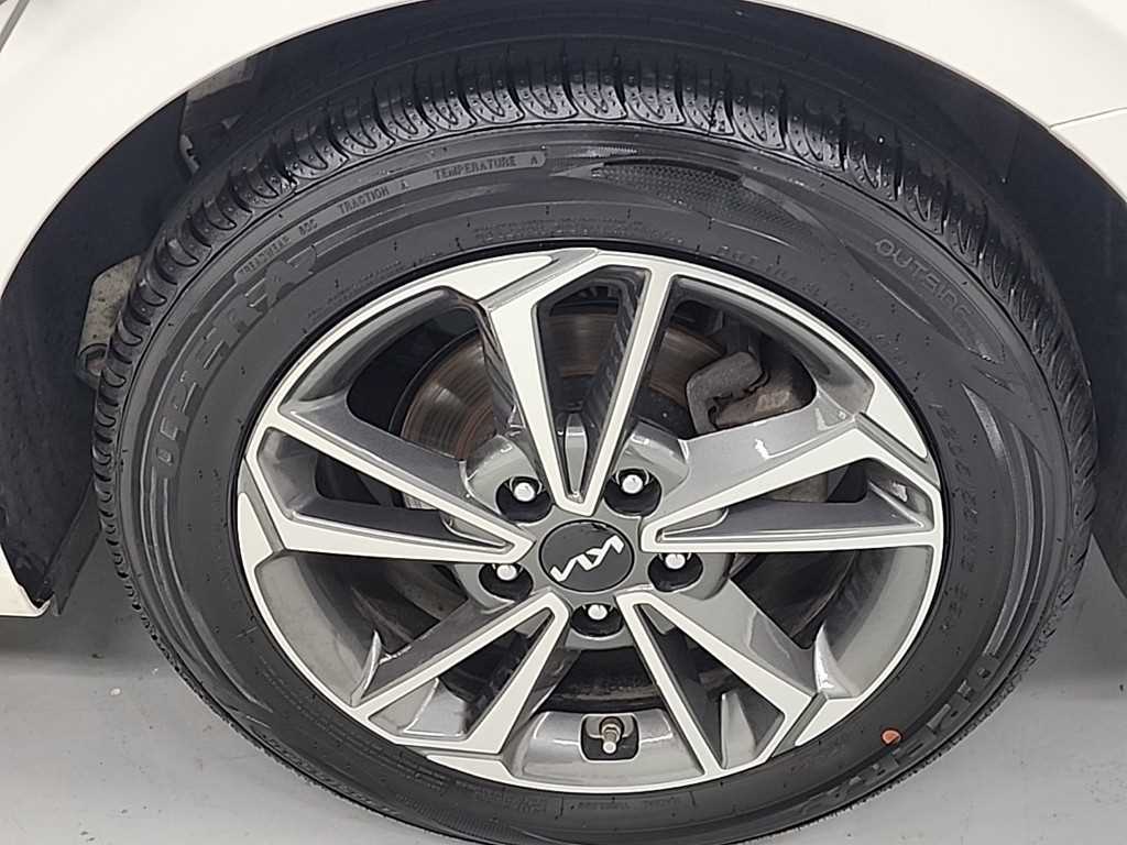 KIA K3 2024 Blanco - Importación desde Corea - HF Imports Iquique - Foto 20