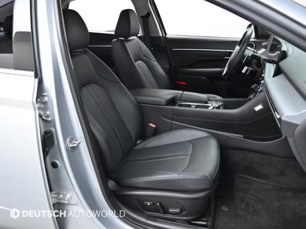 HYUNDAI Sonata - Vista 10