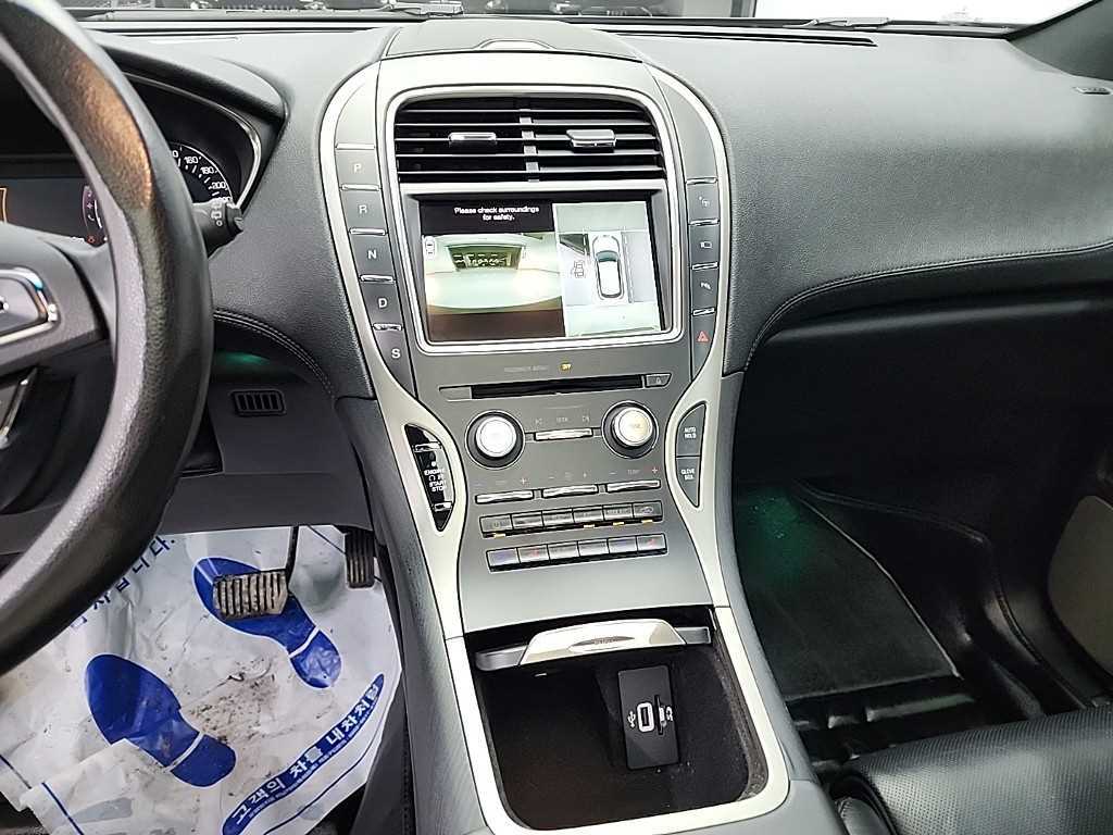 Lincoln MKX - Vista 10