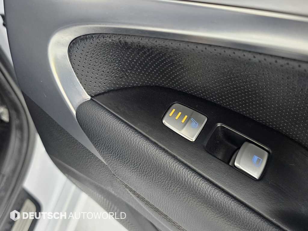 Genesis G70 2018 Blanco - Importación desde Corea - HF Imports Iquique - Foto 16