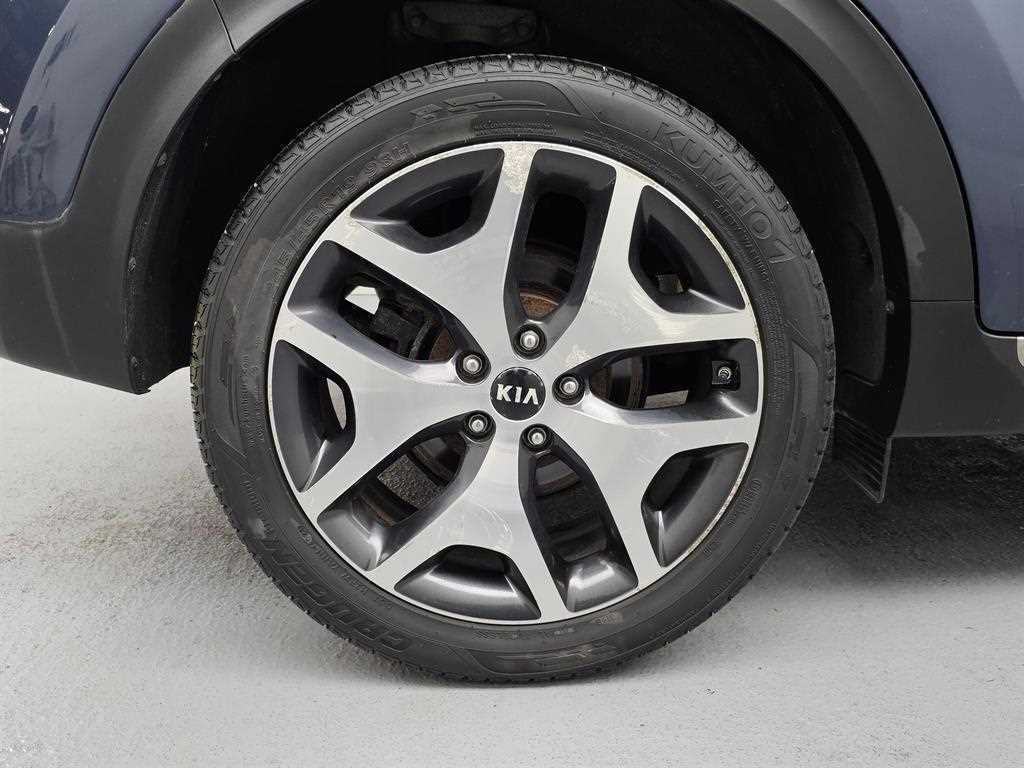 KIA Sportage - Vista 5