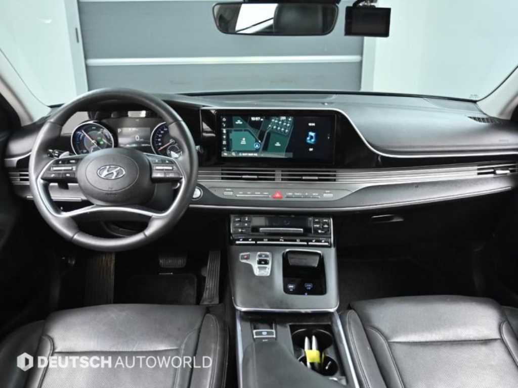 HYUNDAI Grandeur - Vista 7