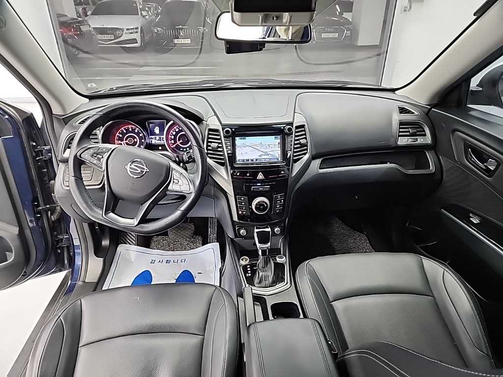Ssangyong Tivoli - Vista 7