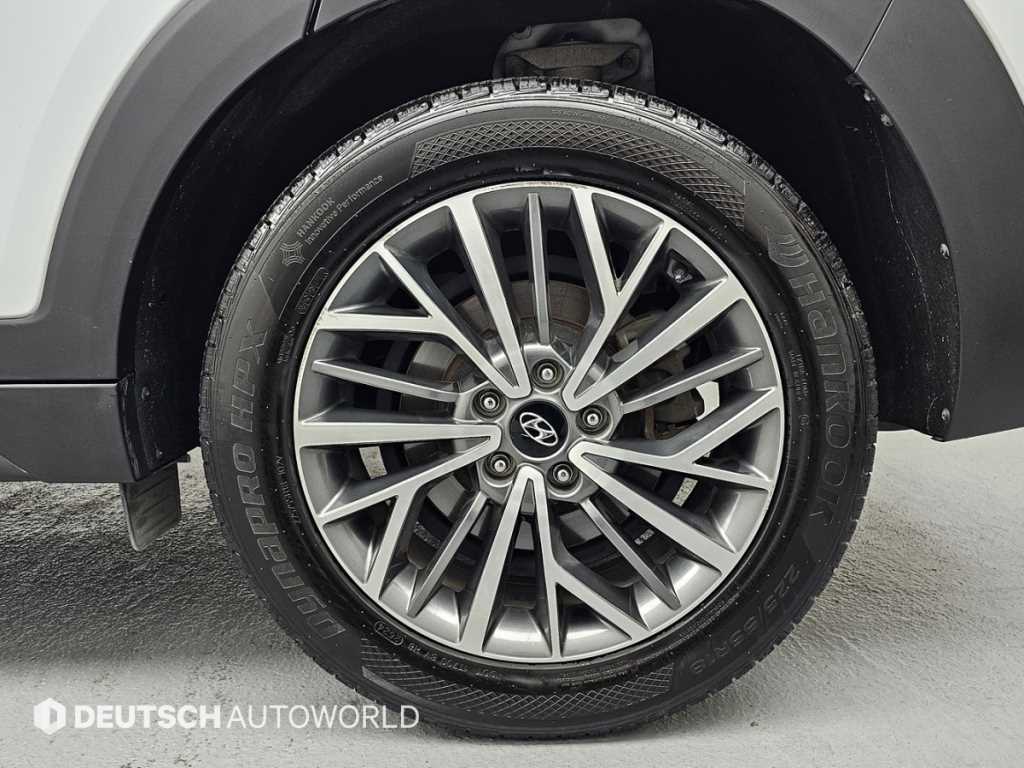 HYUNDAI Tucson - Vista 5