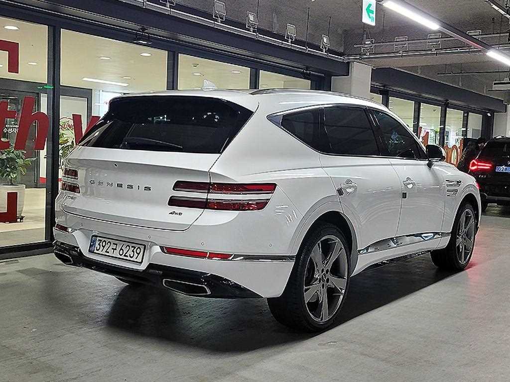 Genesis GV80 - Vista 4