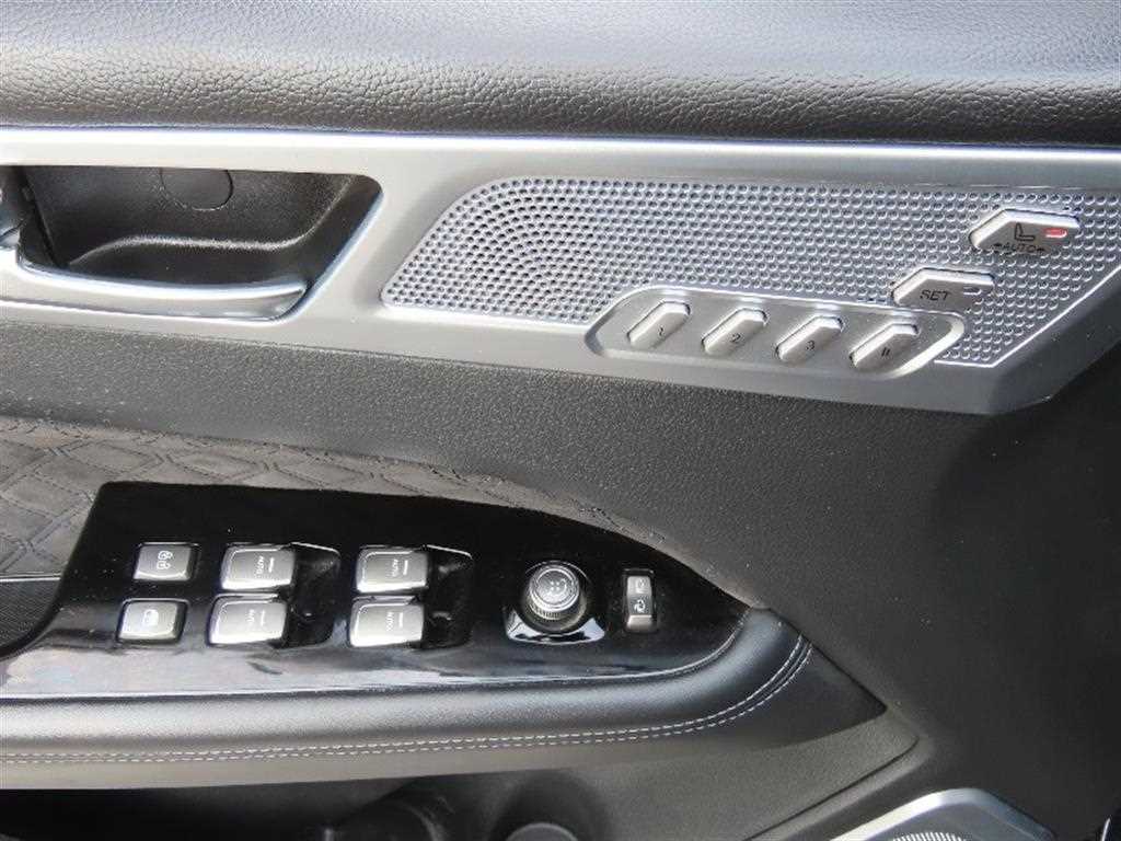 Ssangyong Rexton - Vista 12