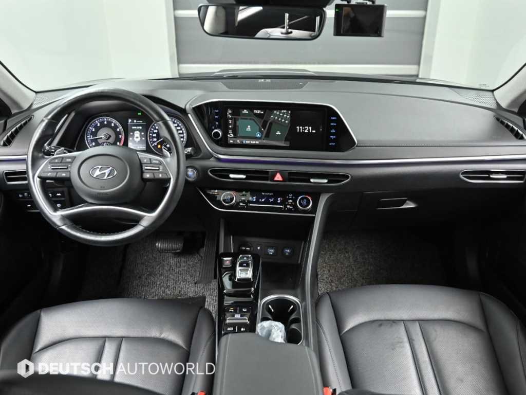 HYUNDAI Sonata - Vista 7