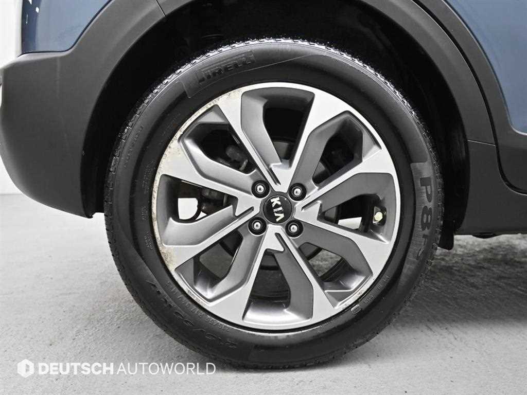 KIA Stonic - Vista 5