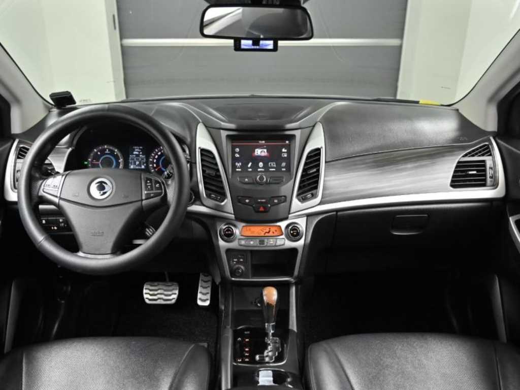 Ssangyong Korando - Vista 7