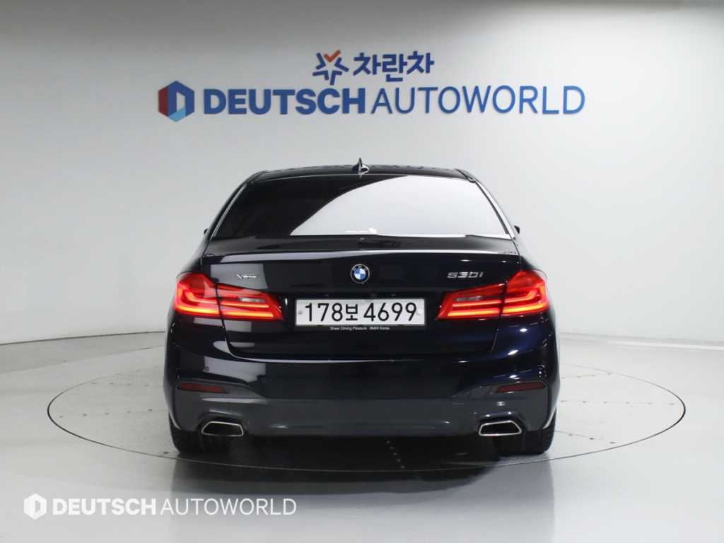 BMW 5 Series - Vista 4