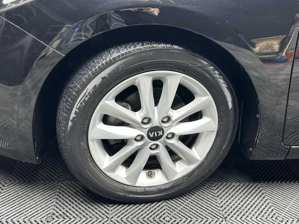 KIA K3 2017 Negro - Importación desde Corea - HF Imports Iquique - Foto 16