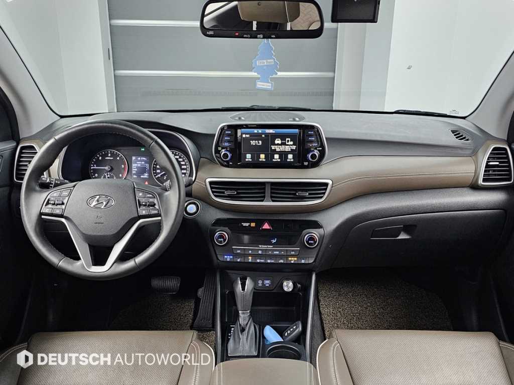 HYUNDAI Tucson - Vista 7