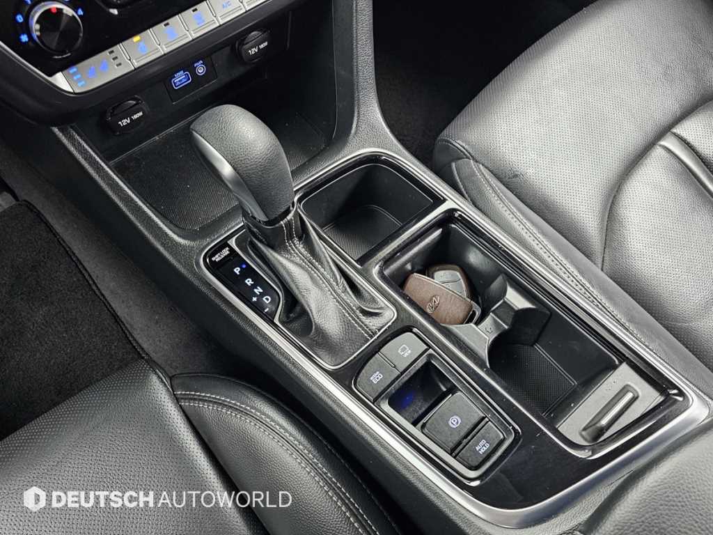 HYUNDAI Sonata - Vista 9