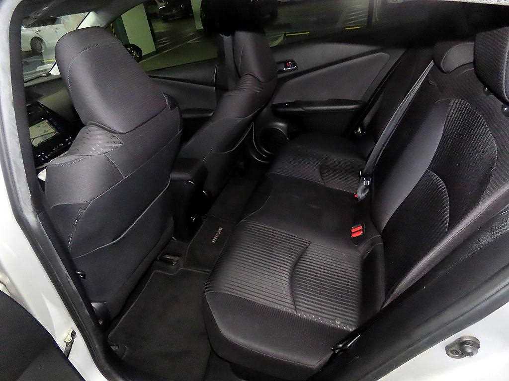 Toyota Prius - Vista 7