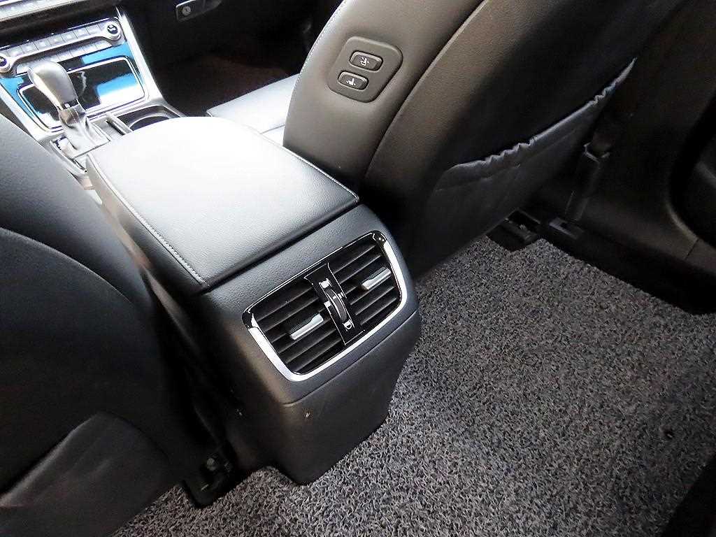 HYUNDAI Grandeur 2019 Negro - Importación desde Corea - HF Imports Iquique - Foto 18