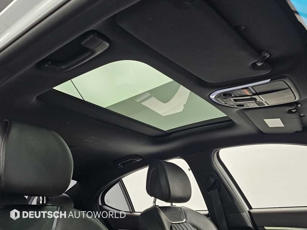 Genesis G70 2018 Blanco - Importación desde Corea - HF Imports Iquique - Foto 18