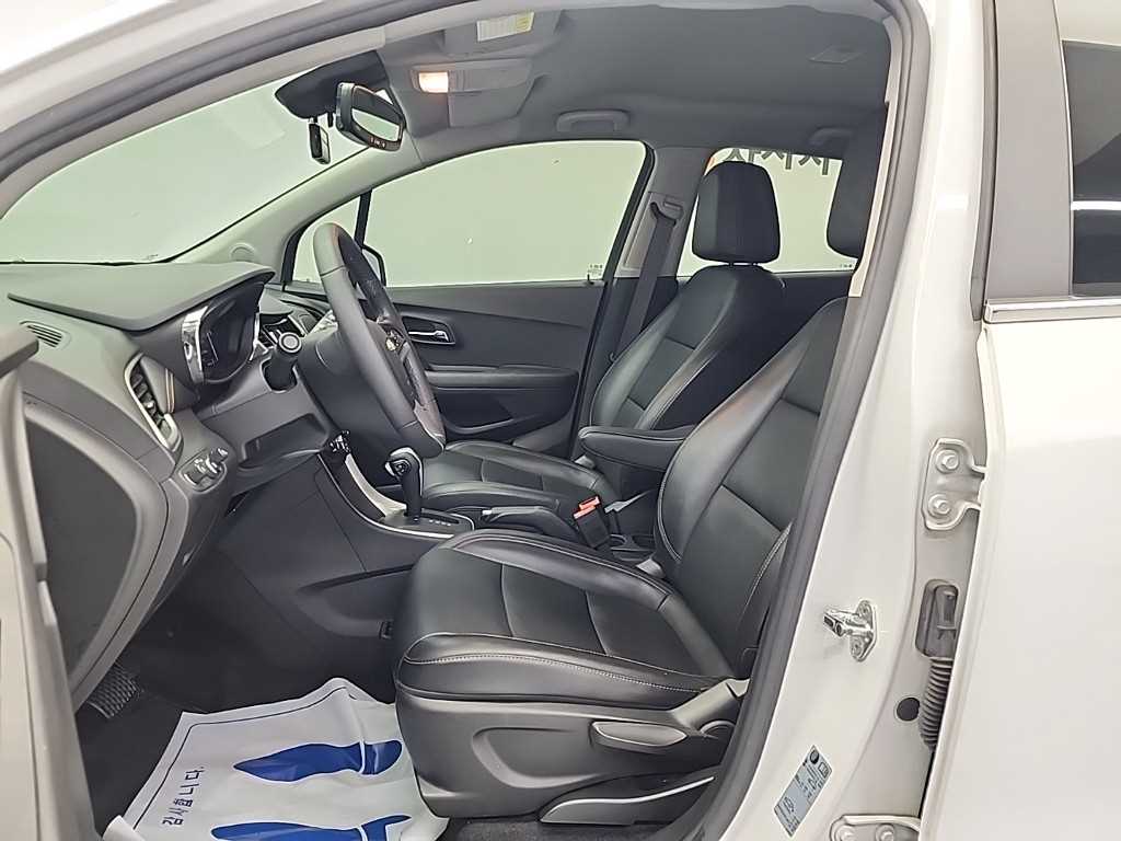 Chevrolet Trax - Vista 11