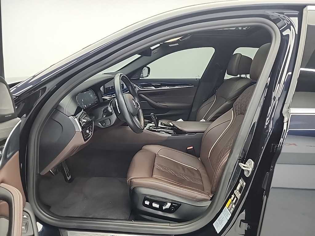 BMW 5 Series - Vista 11