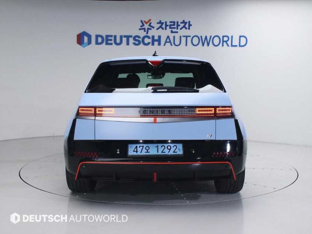 HYUNDAI Ioniq 5 - Vista 4