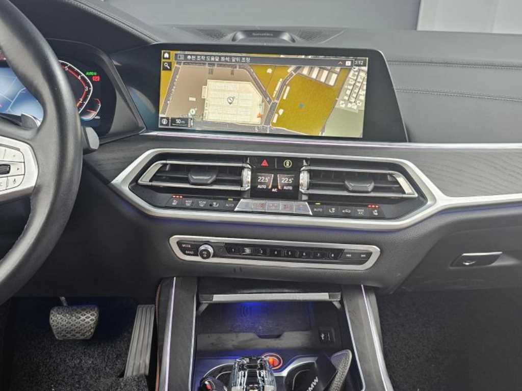 BMW X7 2022 Negro - Importación desde Corea - HF Imports Iquique - Foto 14