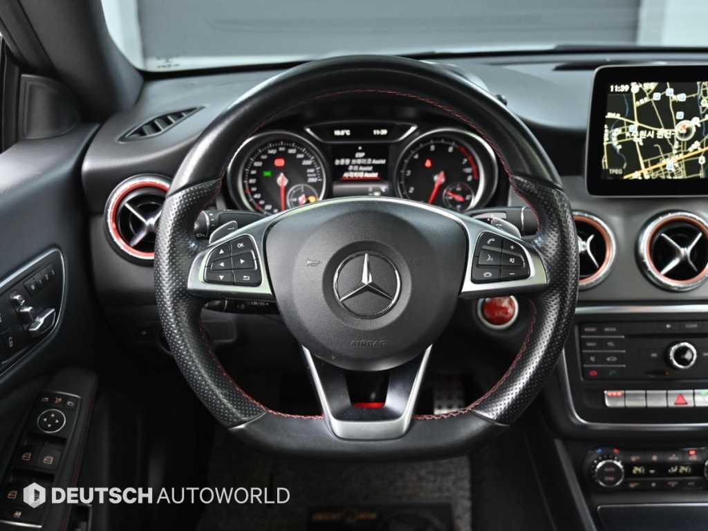 Mercedes Benz CLA Class 2017 Plateado - Importación desde Corea - HF Imports Iquique - Foto 13