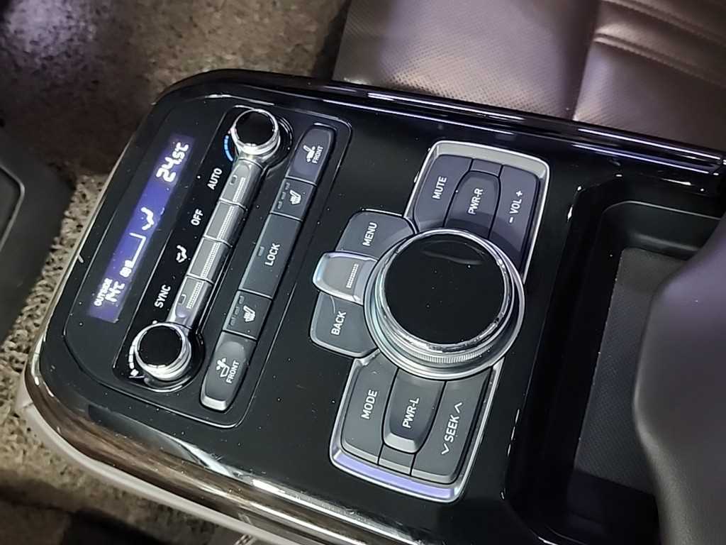 Genesis EQ900 2016 Negro - Importación desde Corea - HF Imports Iquique - Foto 15