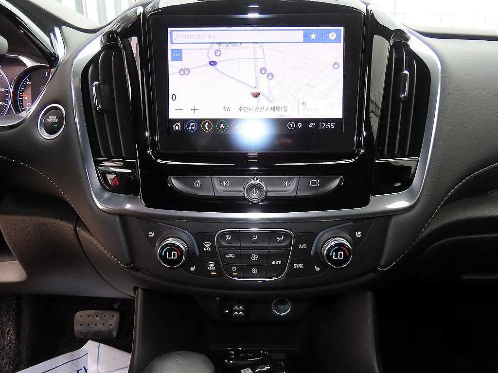 Chevrolet Travers 2022 Negro - Importación desde Corea - HF Imports Iquique - Foto 13