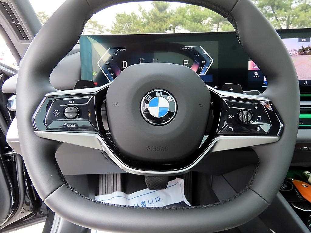 BMW 5 Series - Vista 8