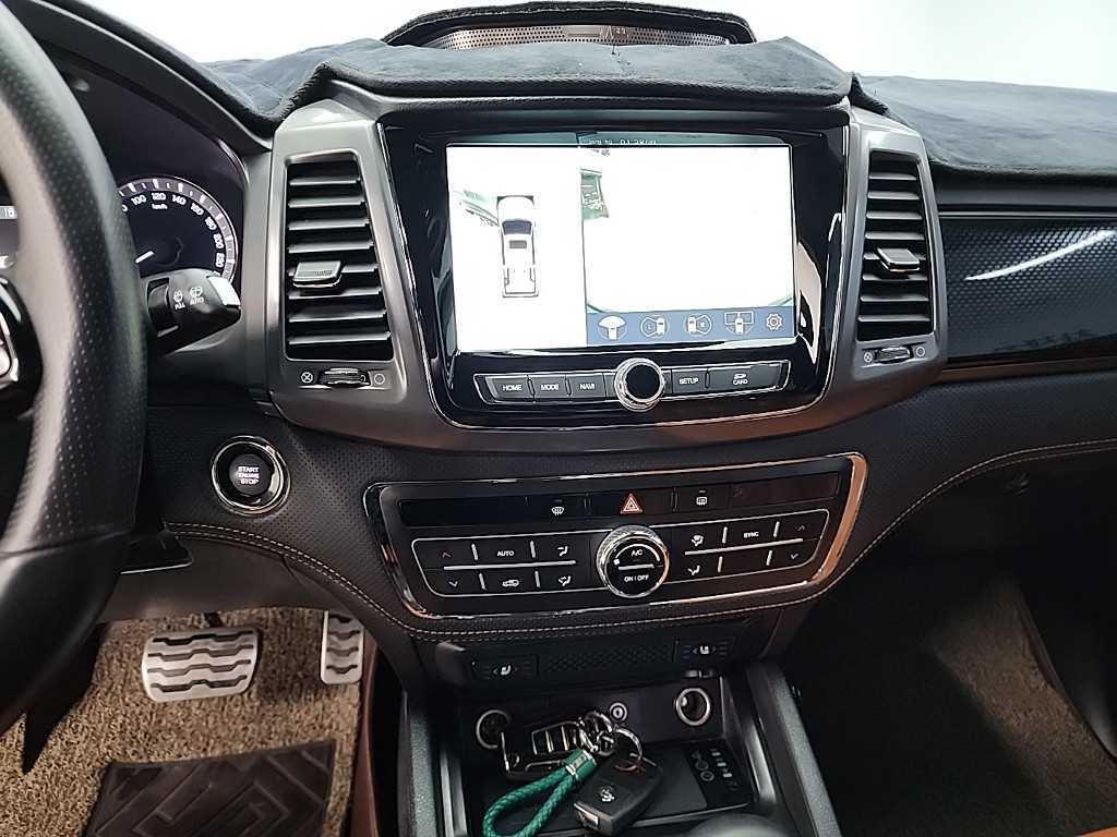 Ssangyong Rexton - Vista 10