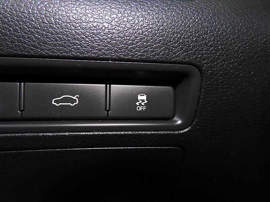 HYUNDAI Sonata 2015 Plateado - Importación desde Corea - HF Imports Iquique - Foto 14