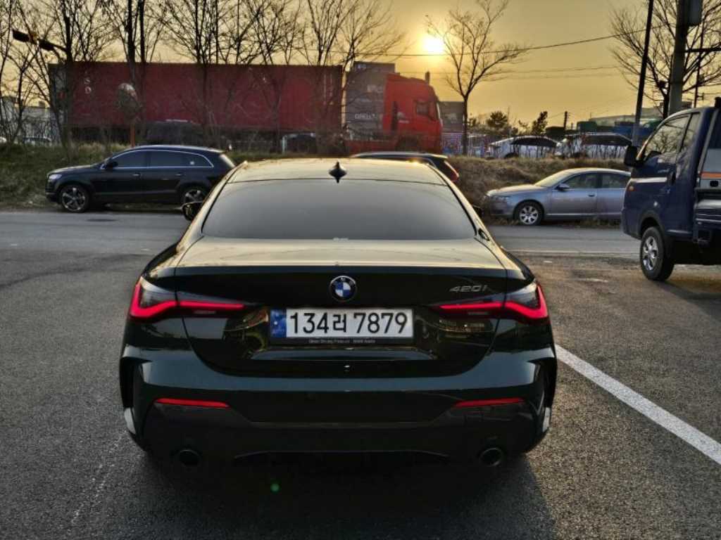 BMW 4 Series - Vista 5