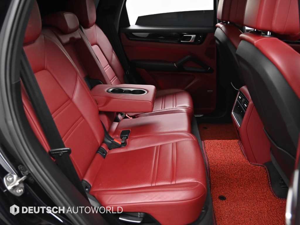 Porsche Cayenne - Vista 12