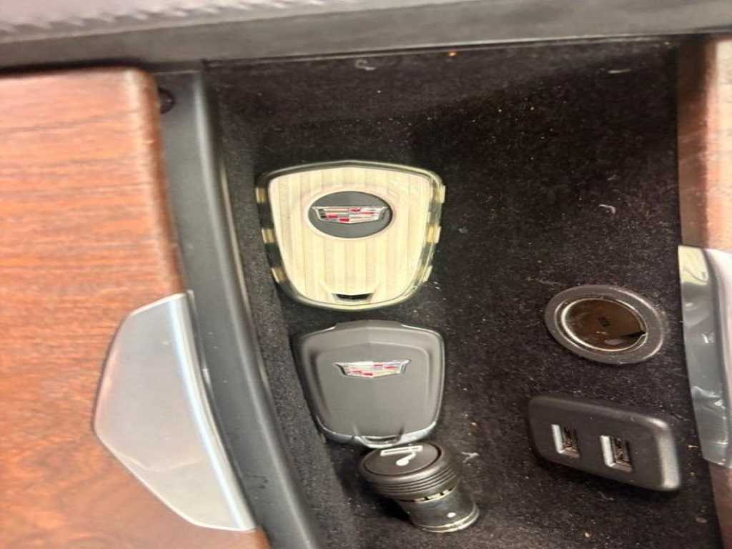 Cadillac Escalade 2018 Blanco - Importación desde Corea - HF Imports Iquique - Foto 13