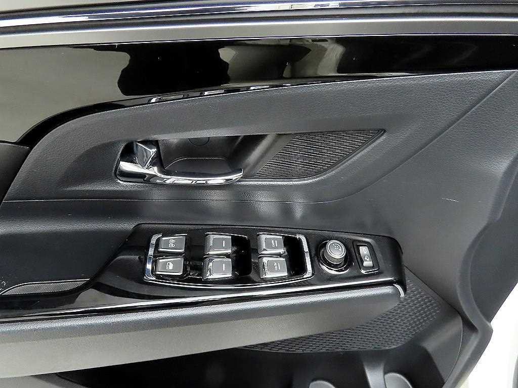 Ssangyong Korando - Vista 11