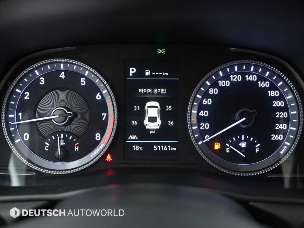 HYUNDAI Sonata - Vista 8