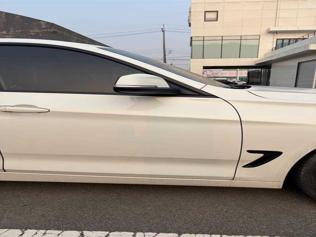 BMW Gran Turismo - Vista 4