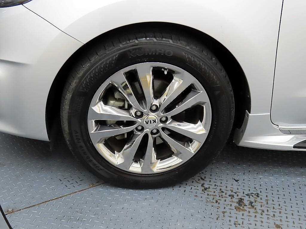 KIA Carnival 2017 - Importación desde Corea - HF Imports Iquique - Foto 20