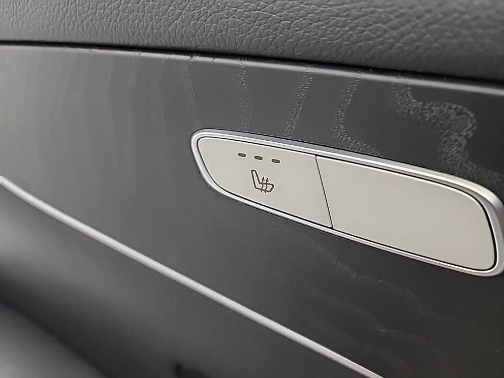 Mercedes Benz GLC Class 2019 Negro - Importación desde Corea - HF Imports Iquique - Foto 14