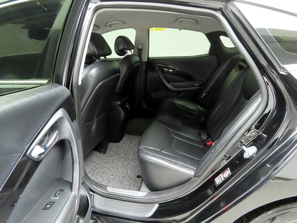 HYUNDAI Grandeur - Vista 4