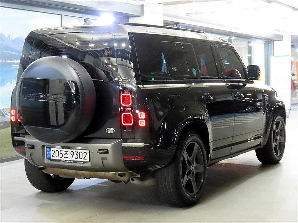 Land Rover Defender - Vista 4