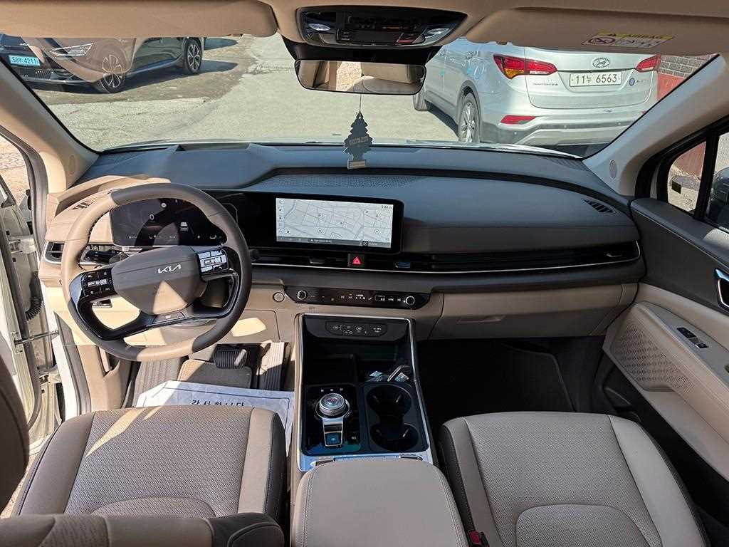 KIA Carnival - Vista 9