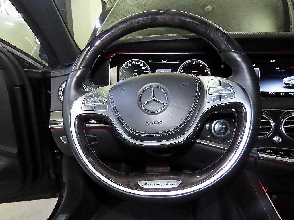 Mercedes Benz S Class - Vista 8