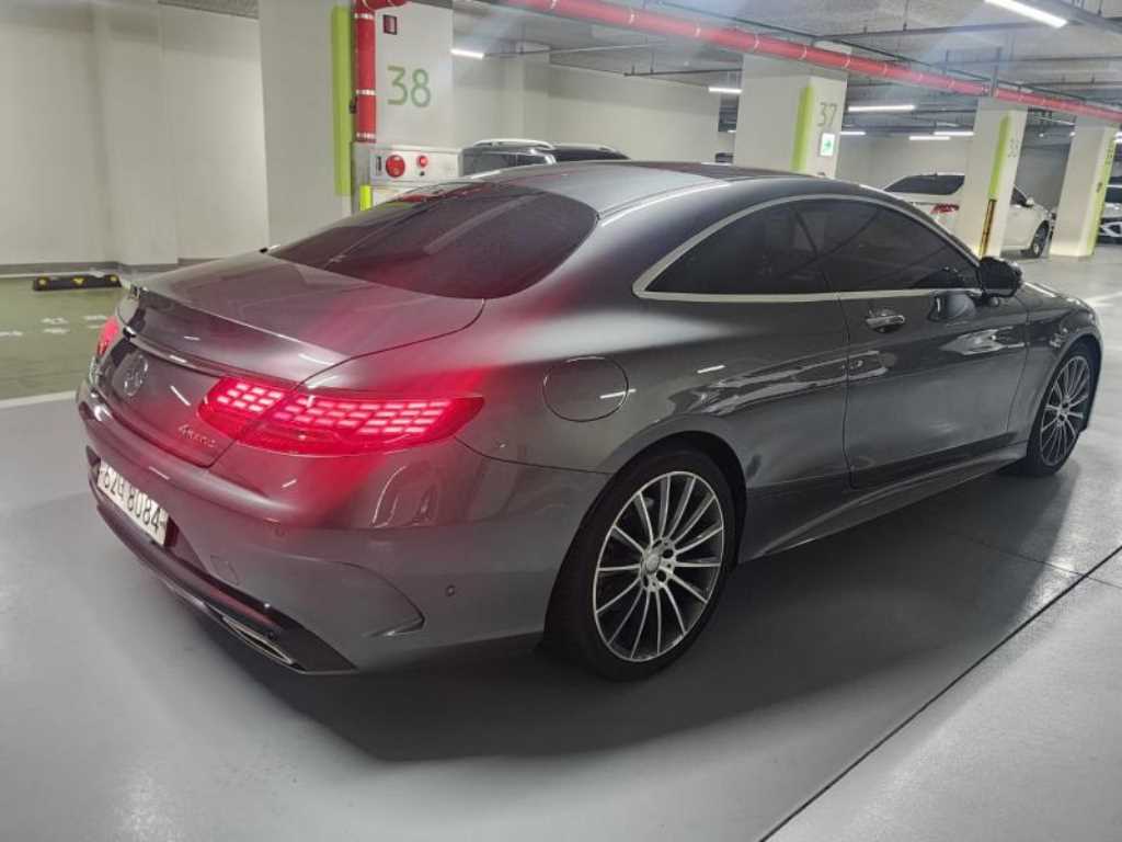 Mercedes Benz S Class - Vista 4