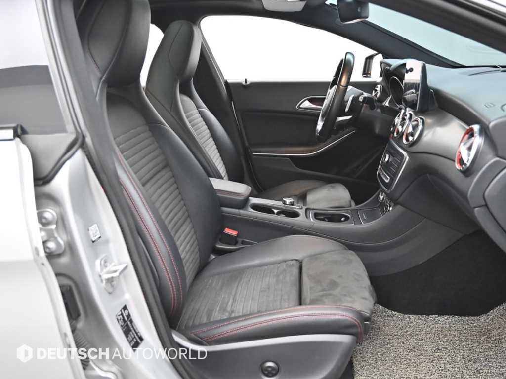 Mercedes Benz CLA Class - Vista 10